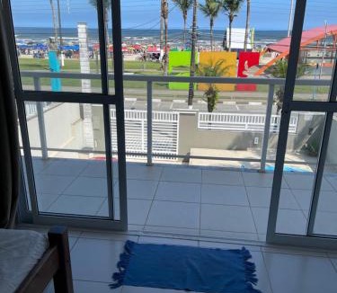 Centro House | Linda Casa Pe na Areia