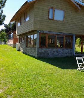 Meliquina Cabin | Cabañas Los Pinos