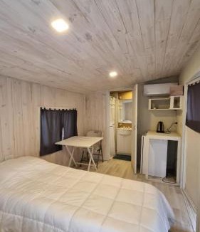 Lolog House | Tiny Houses - Pun May
