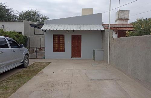 Robles Department Apartment | Descanso Perfecto Ruta 34, Wifi, Cochera e Ideal para Viajeros, 3 personas