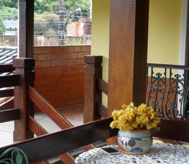 Rio das Flores Hotel | Pousada Azaléia