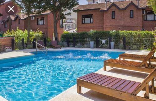 Carilo House | DUPLEX Casa 100 m2 CARILO HOUSE Complejo Residencial Sin Serv