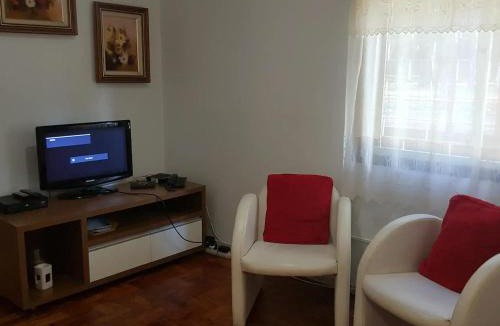 Porto Alegre Apartment | ÓTIMA LOCALIZAÇÃO! EMPRESAS E FAMÍLIA (TÉRREO)