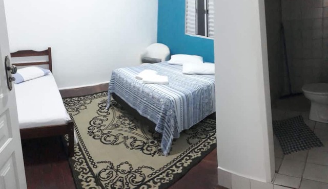 OYO Hit Hotel