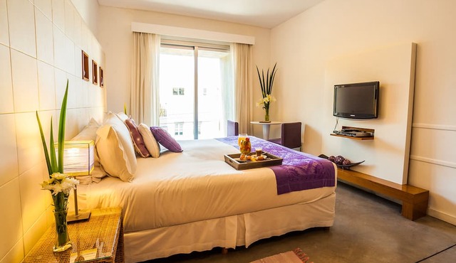 Mine Hotel Boutique