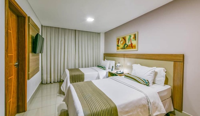 Plaza Inn Breeze Aeroporto