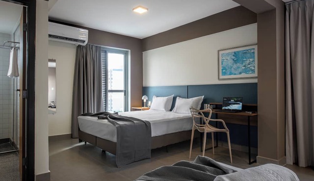 Lym Flat Hotel