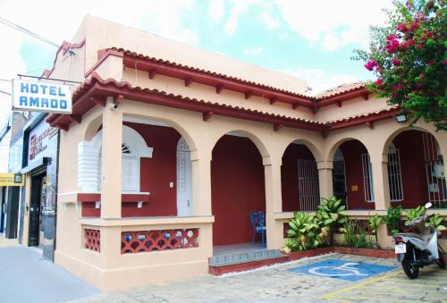 Hotel Amado