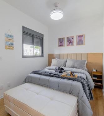 Near Liberdade Metro Station | Prime location