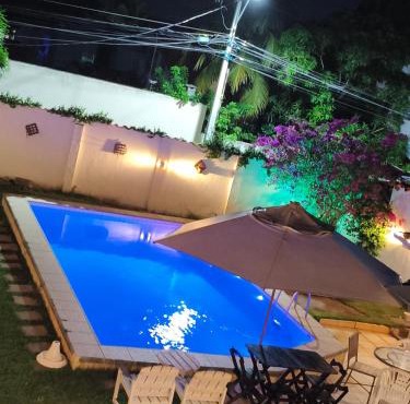 Lindas Casas 5/4 com Piscina na Praia de Vilas do Atlântico!