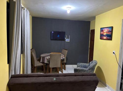 Proximo ao Shopping e Aeroporto 2 Quartos com Ar e TV a Cabo