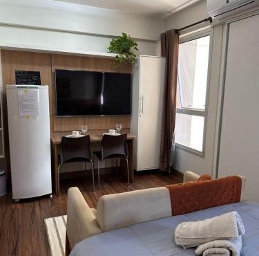 Studio Hotel S4,garagem,ar condicionado,piscina,200 M metrô