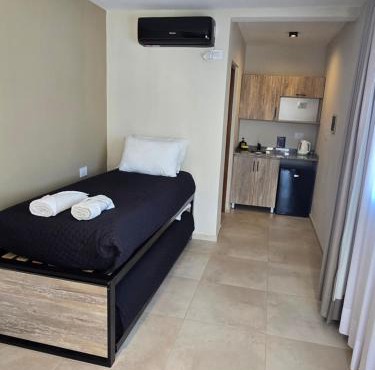 La Finca hotel in Cruz del Eje