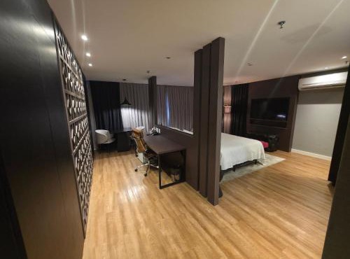 Hotel QS de Luxo com piscina no rooftop 1310