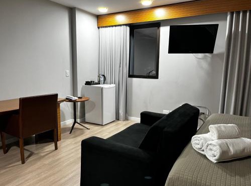 Quarto de hotel em frente ao shopping Ibirapuera