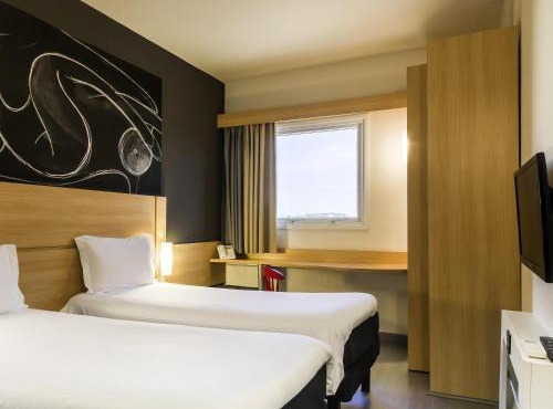 ibis Uberaba