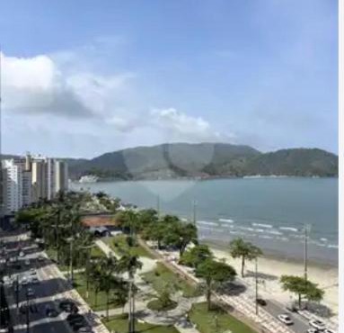 Apartamento em Santos na ponta da praia á beira mar