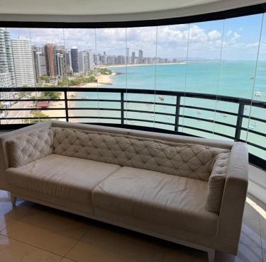 Iate Plaza Hotel Oficial