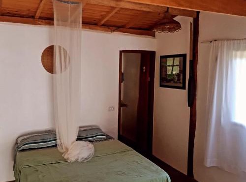 Suíte casal privativa com varanda praia do Bonete, Ilhabela