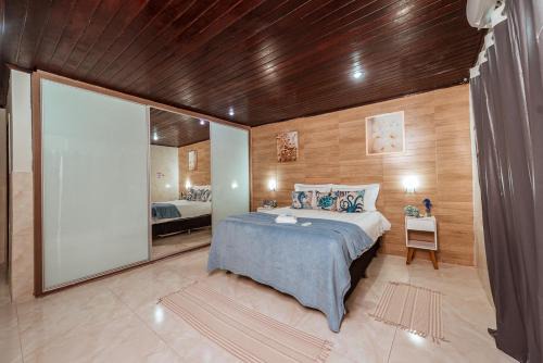 Casa c 5 suites, Piscina, Churrasqueira e Sinuca