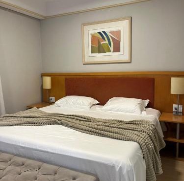 Hotel Bienal Flat Executivo - UH 304