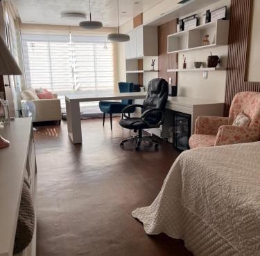 Lindo quarto Próximo ao centro