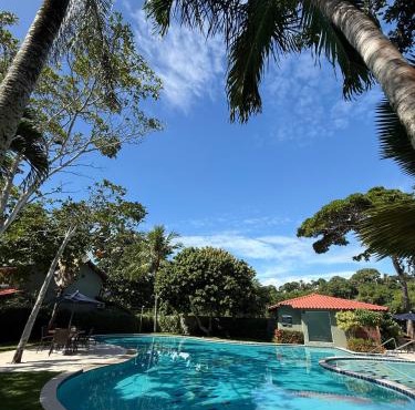 Casa Cajueiro - Arraial Dajuda - limpeza diária inclusa no preço para sua maior comodidade - localização excepcional em frente ao Eco Parque e poucos passos da Praia dos Pescadores in Arraial d'Ajuda