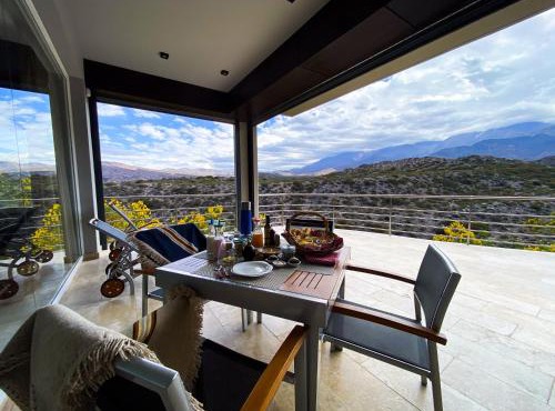 El Carmelo Mountain Lodge