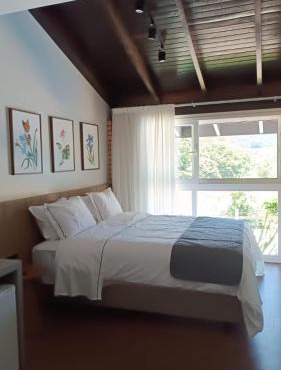 Village Du Lac Hotel