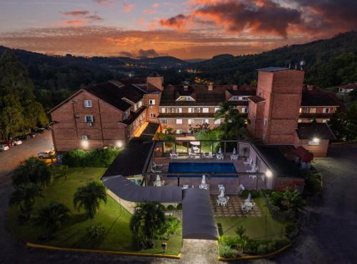 Farina Park Hotel