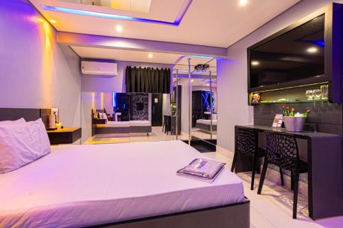 EUPHORIA MOTEL