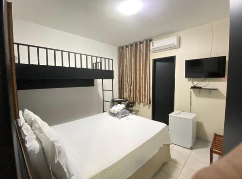 Aton Plaza Hotel
