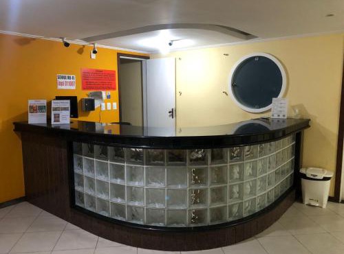 Iapi Hotel