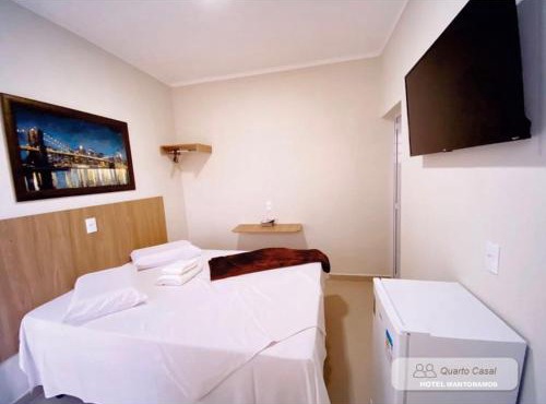HOTEL MANTORAMOS