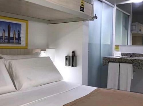 Expresso R1 Hotel Economy Suites