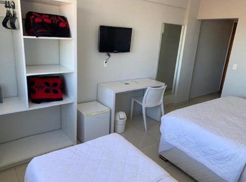 Emirates Hotel & Suites