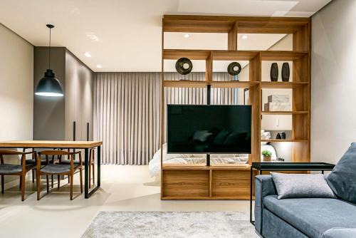 Moderno Em Condomínio Com Infraestrutura De Clube 