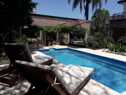 Cabañas Villa Club Cerca De Aeropuerto El Palomar 